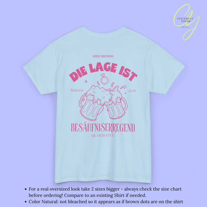 Bachelorette Shirt JGA T-Shirt - Die Lage ist besäufniserregend Sie heiratet