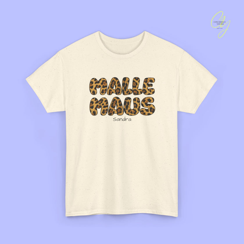 Mallemaus Shirt Malle Maus Leo — Malle Maus Schriftzug Leopard backprint (Customizable)