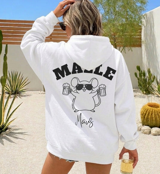 Cincerely Yours Malle Maus Hoodie in Weiß mit Rückenprint für den Mallorca Urlaub und Mädels Trip, Rückansicht einer Frau.
