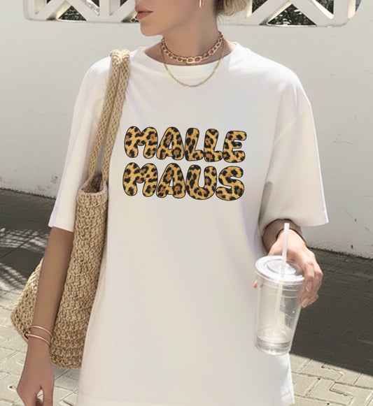 Personalisiertes Mallemaus Shirt für Damen von Cincerely Yours mit modernem Bubble Font Schriftzug für das perfekte Mallorca Outfit im Urlaub