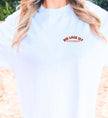 Mallemaus Shirt für Damen von Cincerely Yours mit süßem Maus Motiv, Bierkrug und dem lustigen Spruch Die Lage ist besäufniserregend in Weiß.