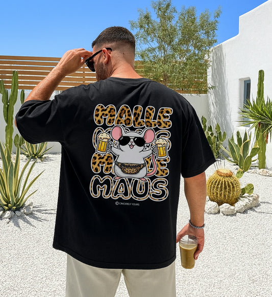 Modisches Frauen Mallemaus Shirt im Leopard Design kombiniert mit sommerlichem Style für ein perfektes Outfit im Bierkönig oder Megapark auf Mallorca.