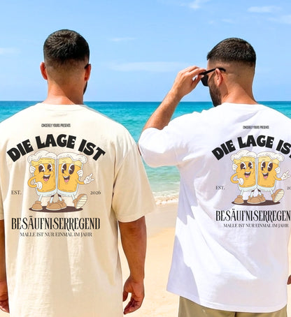 Präsentation der bequemen Passform und der weichen Bio-Baumwolle des Cincerely Yours Shirts welches idealen Tragekomfort für Festivals und Junggesellenabschiede bietet.