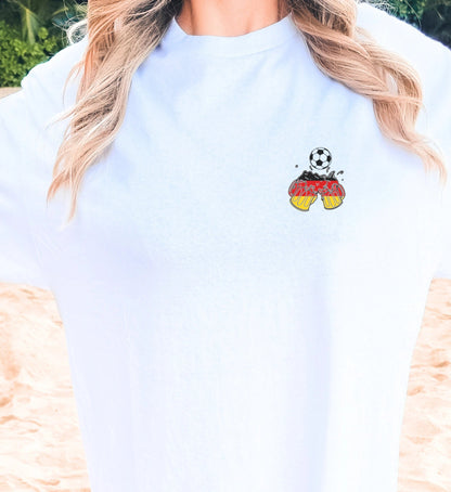 Malle Fussball Shirt — Deutschland Flagge Bierkrug (Personalisierbar) - Cincerely Yours