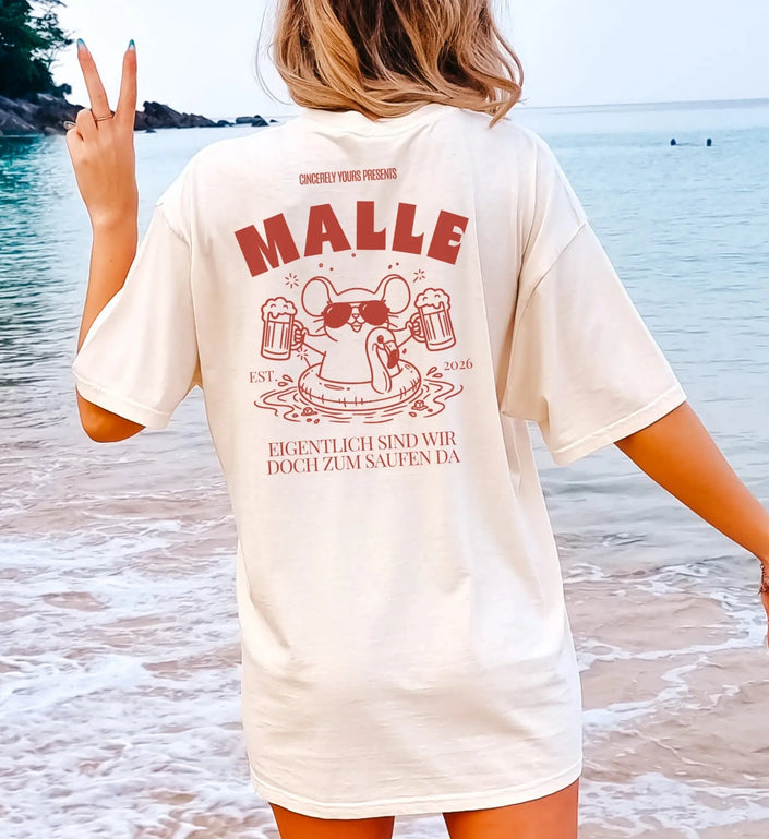 Malle Party Shirt — Party Maus Bierkrug Flamingo zum saufen da (Customizable) - Cincerely Yours