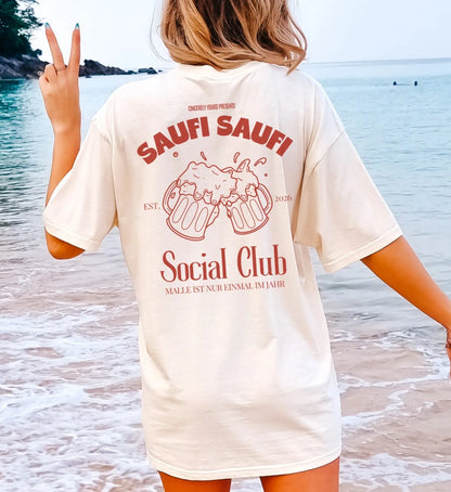 Malle Party Shirt — Saufi Saufi Social Club Bierkrüge (Customizable) - Cincerely Yours