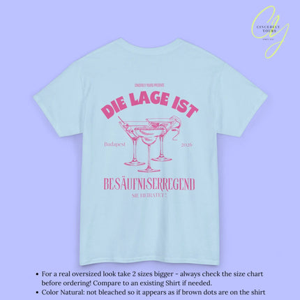 Old Money Bachelorette Party Tee — Die Lage ist besäufniserregend (Customizable) - Cincerely Yours